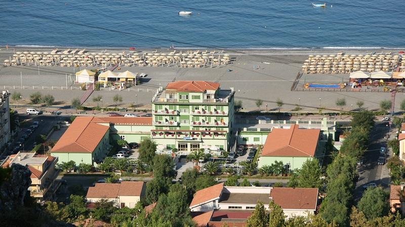 Hotel Germania Praia a Mare Exterior photo