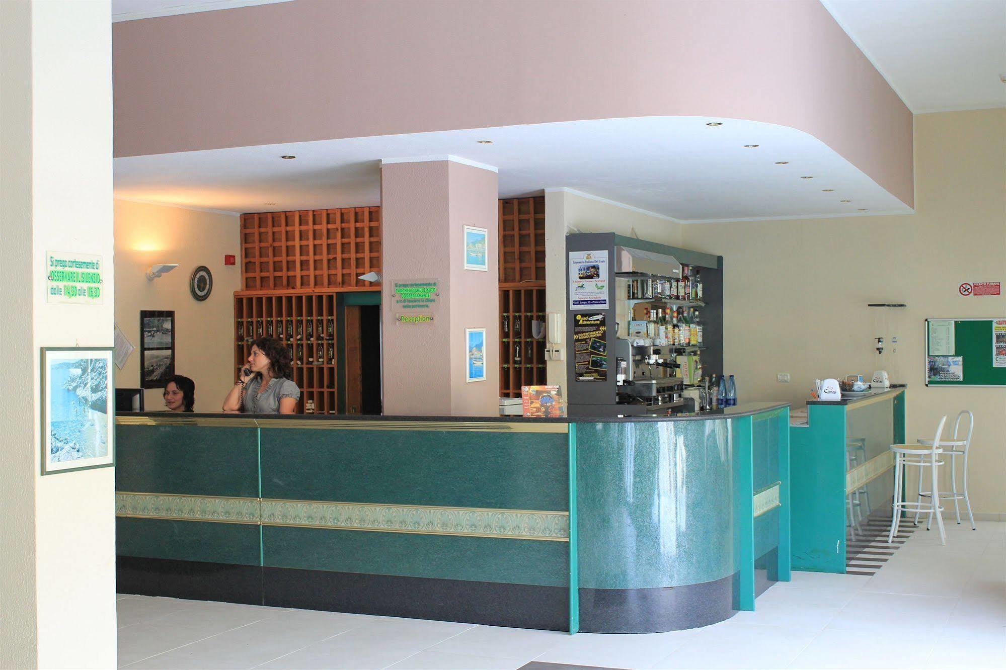 Hotel Germania Praia a Mare Exterior photo